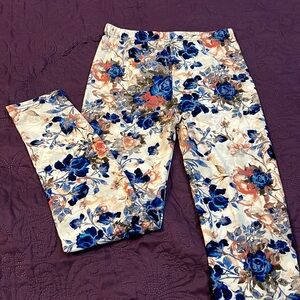 NWT SOFTMILK Blue Roses Floral print Girls leggings